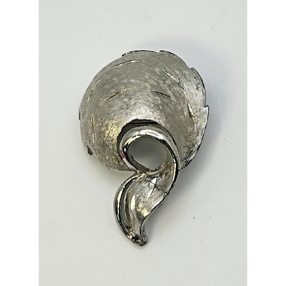 Vintage Silver Tone Textured Swirl JJ? Brooch Pin 3D Whimsical Retro
